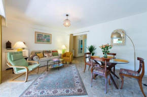 LE CARDIFF avec grand balcon, piscine et parking, un fabuleux appartement familial en basse Californie
